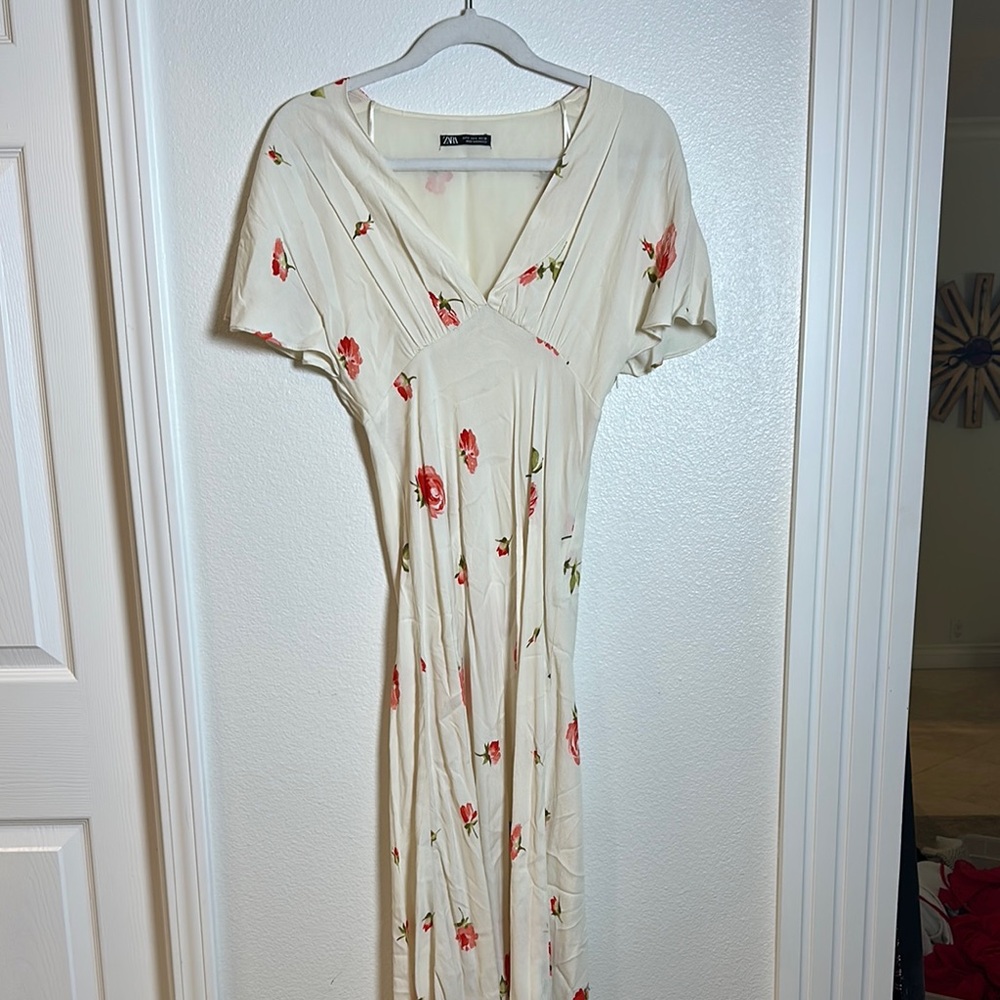 Zara Cream and Red Sundress with Flutter Sleeves